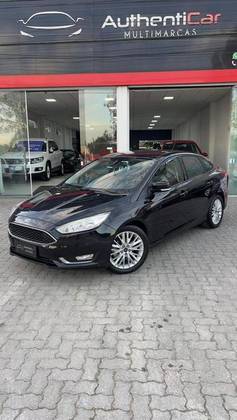 FORD FOCUS 2.0 SE FASTBACK 16V FLEX 4P POWERSHIFT